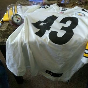 Meet your Posher, James